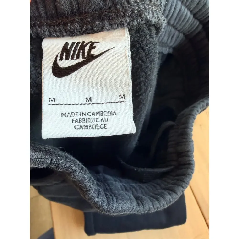 Nike Sportswear Club Fleece Joggers - Youth Medium Black